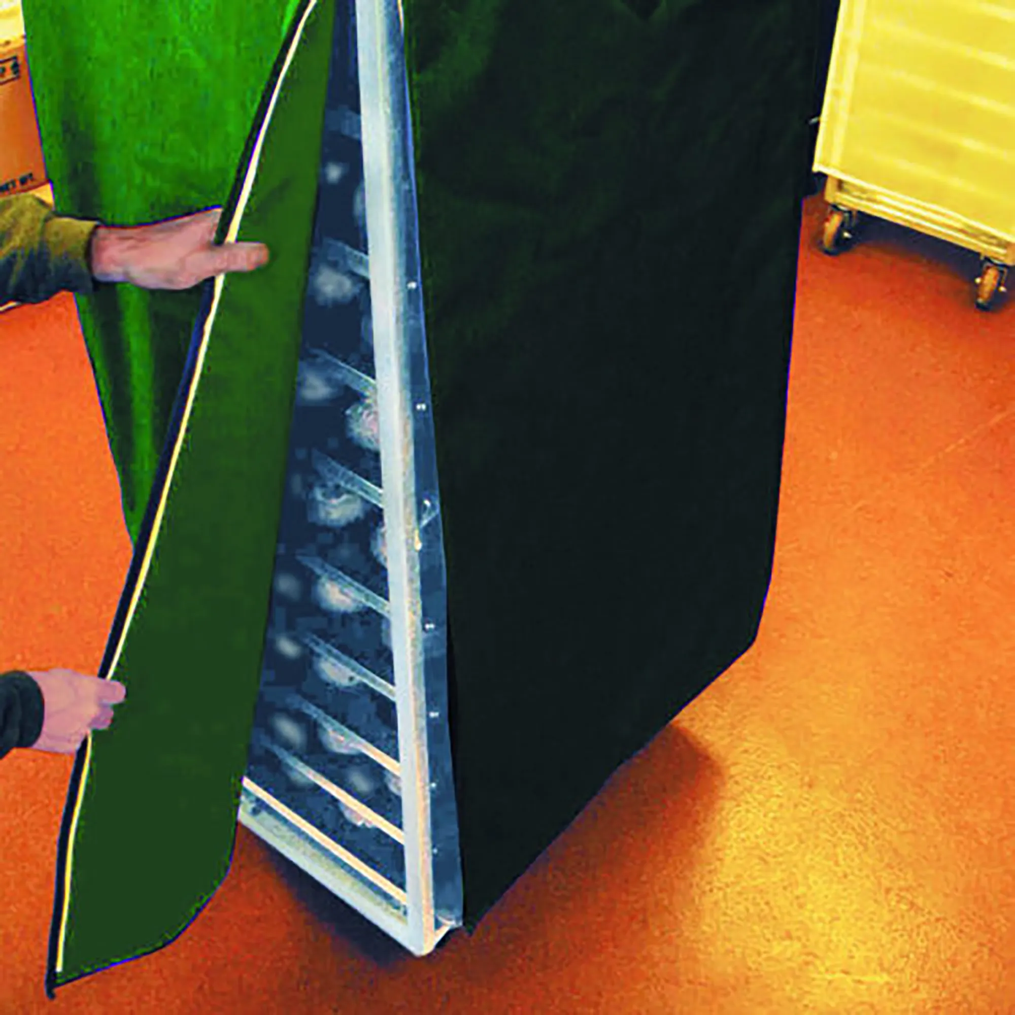 Curtron SUPRO-IC Insulated Sheet Pan Rack Cover - Various Colours - Image 3