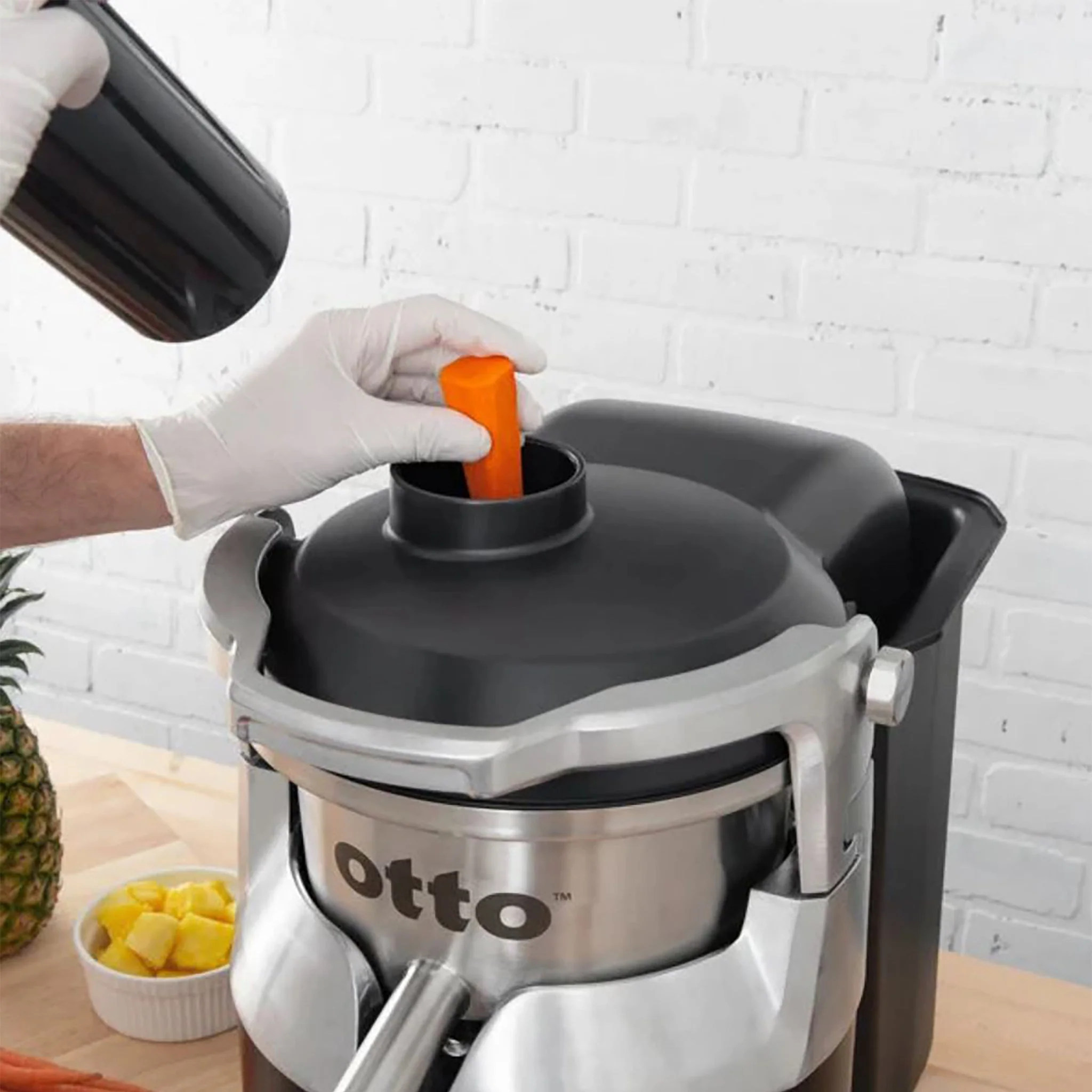 Hamilton Beach HJE960 Commercial Electric Juicer - Image 3