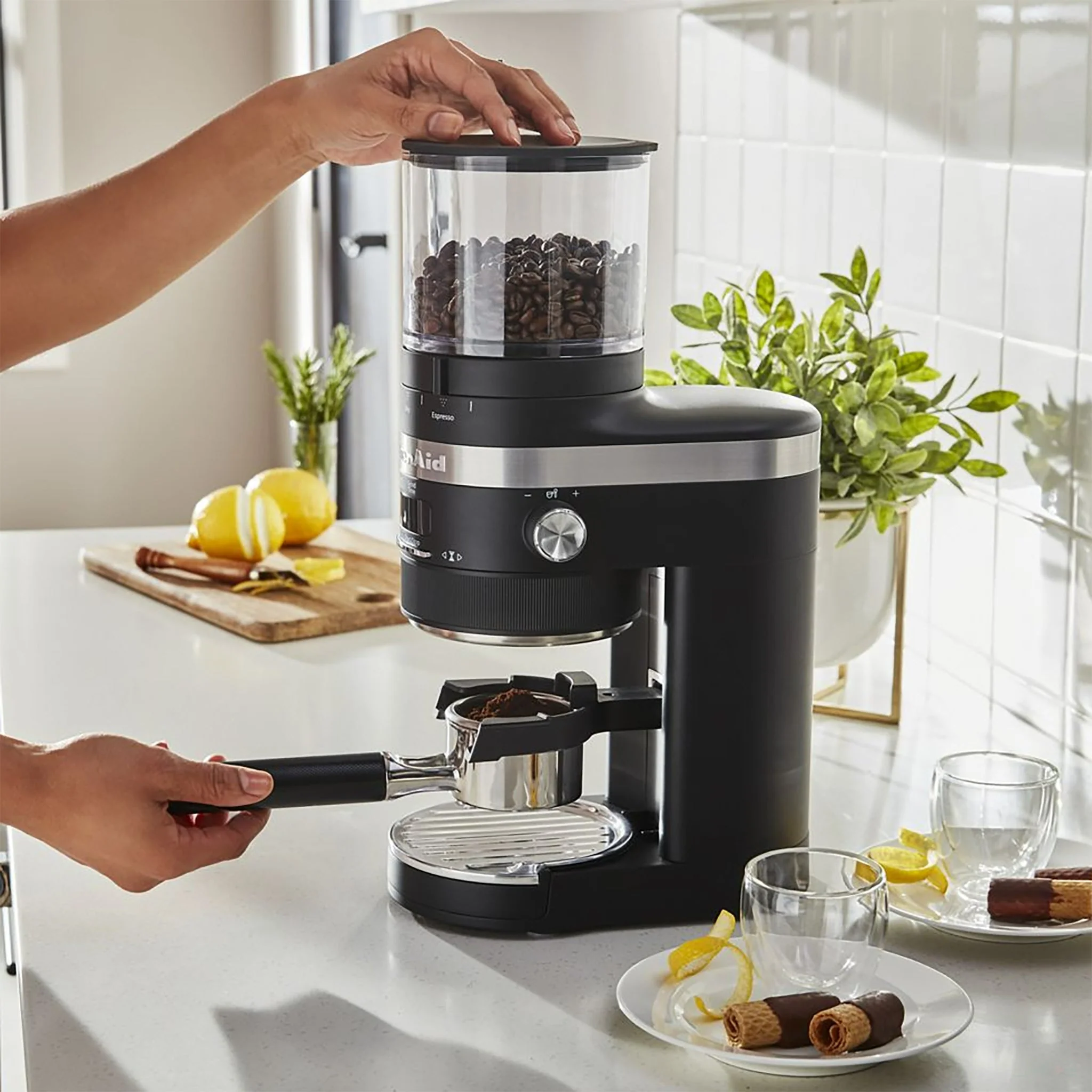 KitchenAid KCG8433BM Coffee Grinder - 0.63 LBS Hopper Capacity - Image 4