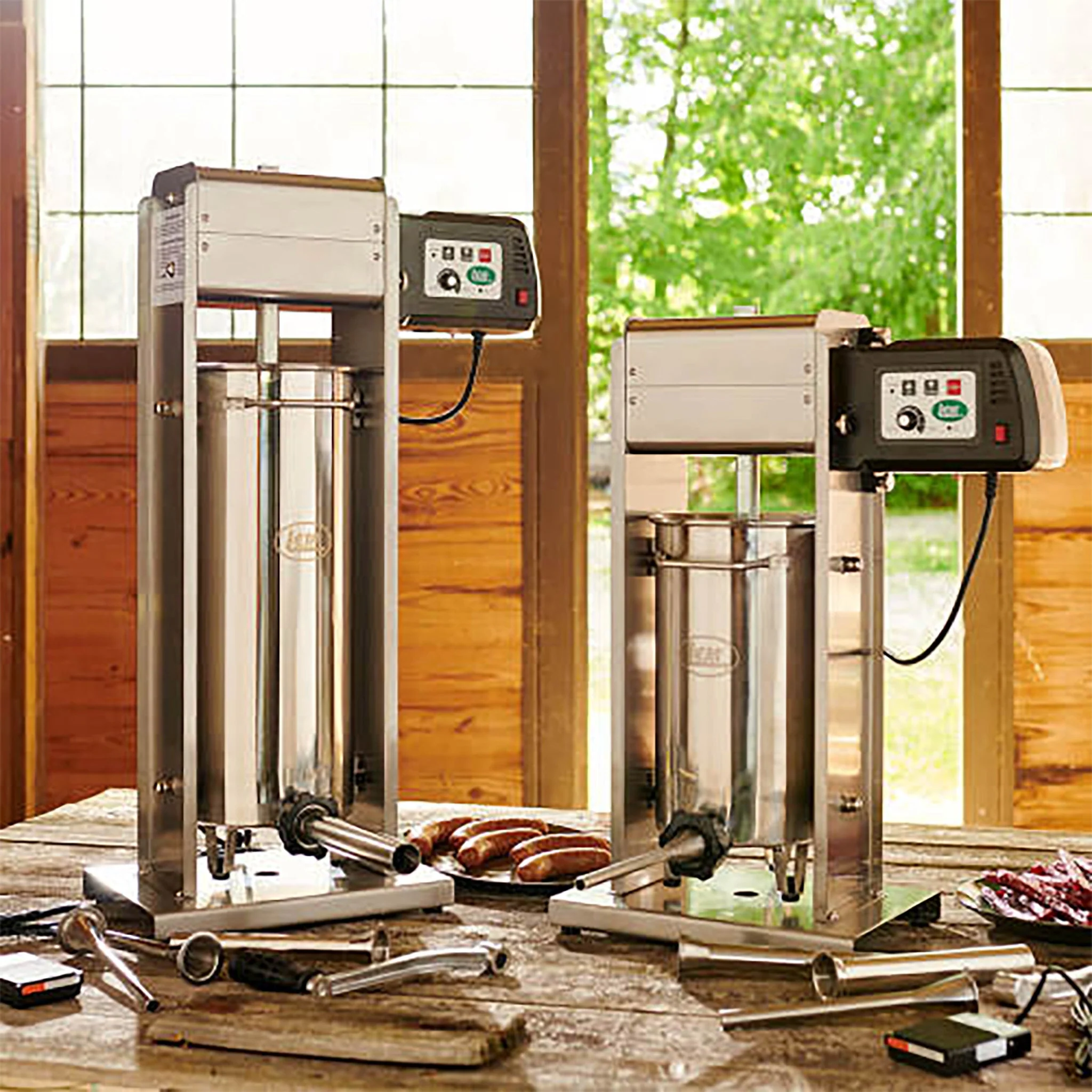 LEM 1219 Big Bite Electric 20LB Sausage Stuffer - Stainless Steel Stuffing Tubes - Image 4