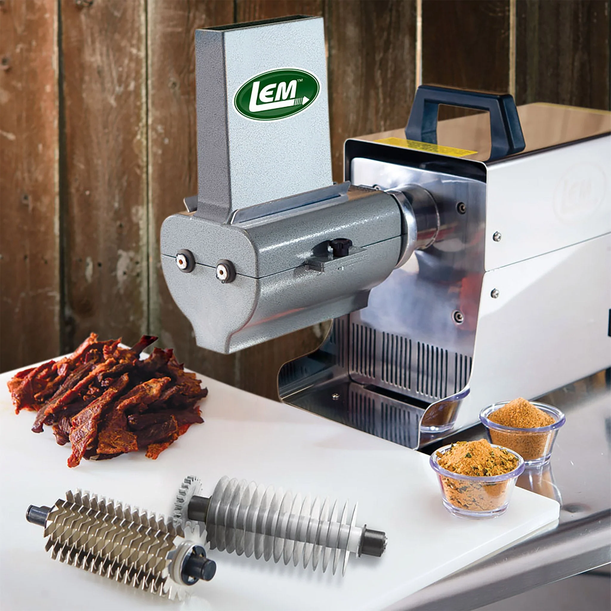 LEM 602TJ Big Bite 2 in 1 Slicer & Tenderizer - Image 2