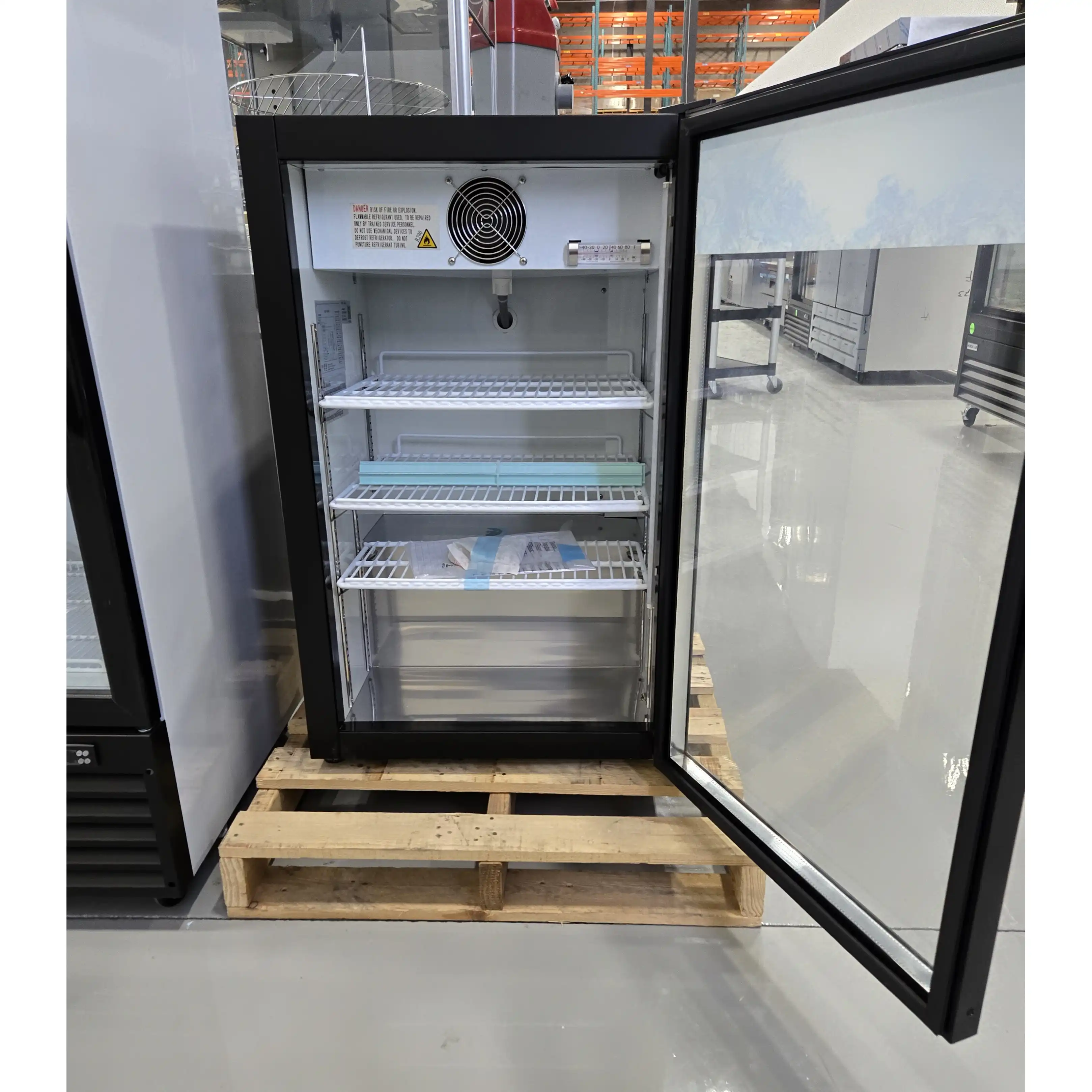 **OPEN BOX** Nordic Air GRM-CT-39 Counter Top Display Refrigerator - Image 3