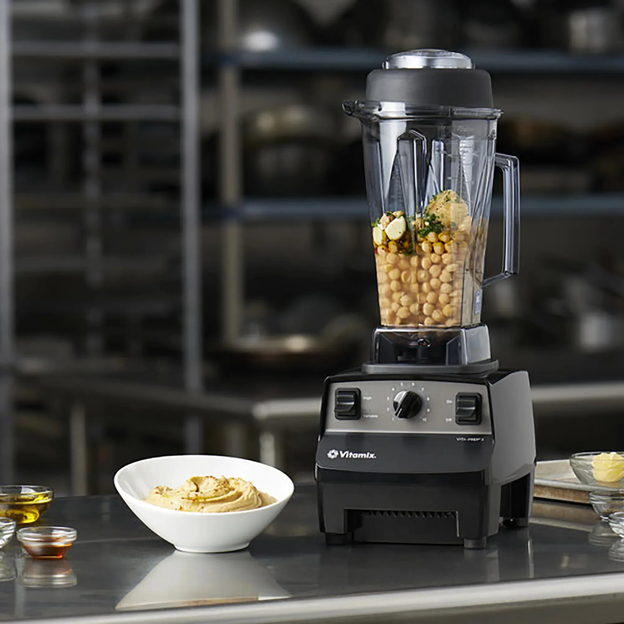 Vitamix 062827 Vita-Prep Variable Speed Blender with Manual Controls - 64 Oz/2L, 2.3 HP - Image 4