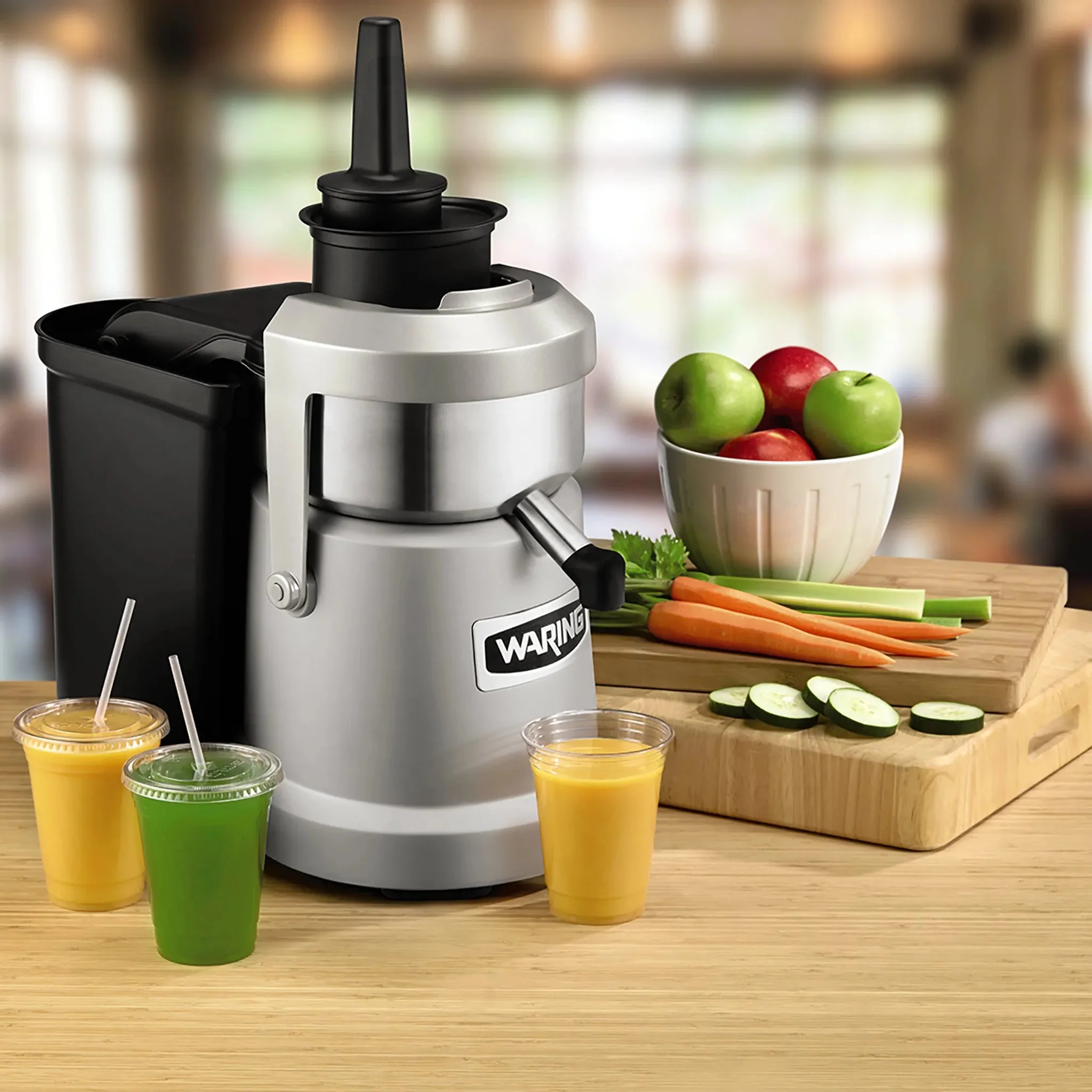 Waring WJX80X Heavy Duty Juice Extractor - Image 3